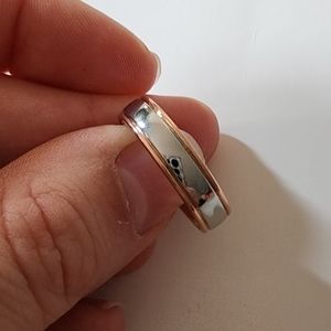 Womens Mens Unisex Wide Band Wedding Band Silvertone Rose Goldtone Ring Size 6